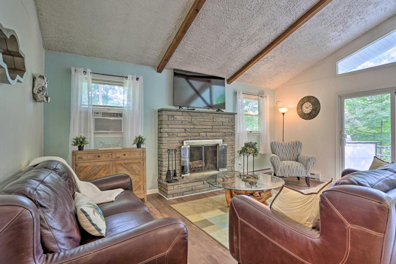 Serene Long Pond Home With Game Room And Beach Access! Экстерьер фото