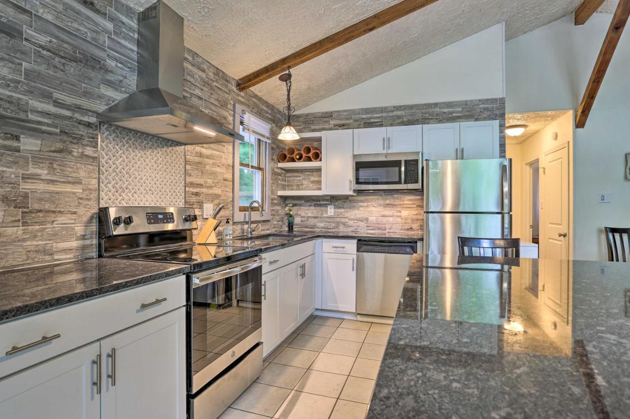 Serene Long Pond Home With Game Room And Beach Access! Экстерьер фото